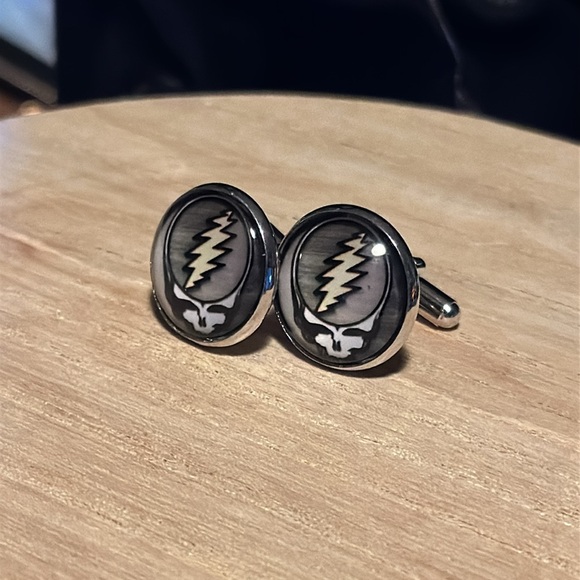 Stealie Cufflinks - Picture 2 of 5